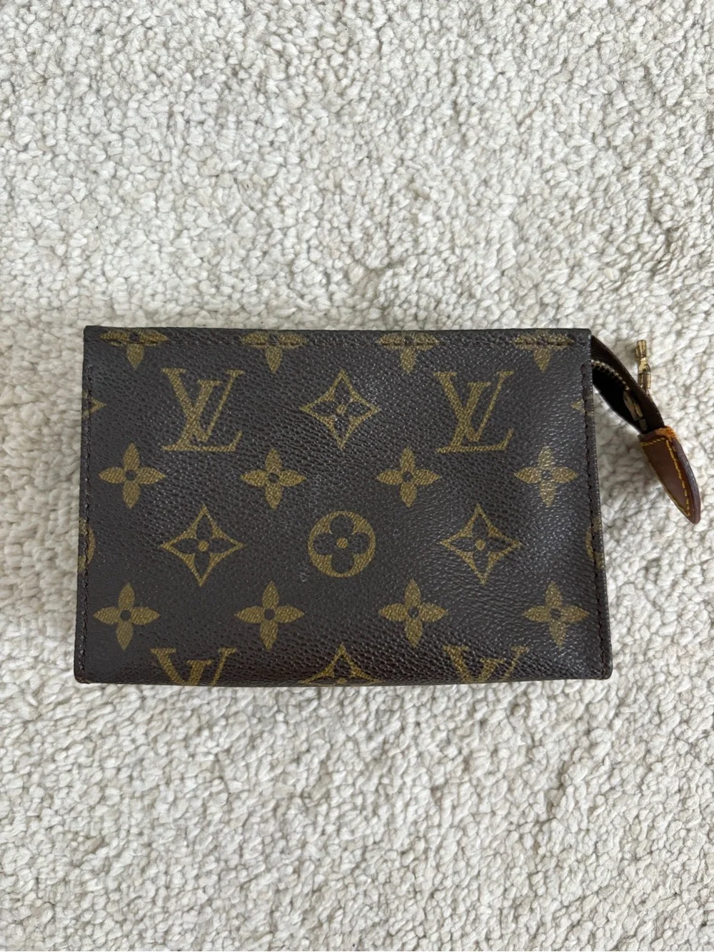 Authentic Louis Vuitton Vintage Monogram Canvas Toiletry Pouch 15